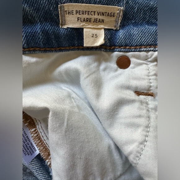 Madewell Perfect Vintage Flare jeans - Picture 9 of 13